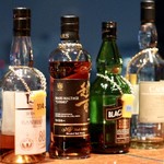 マルコポーロ - モルトウイスキーがずらり