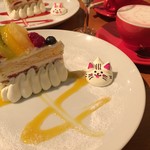 イクジーノ カフェ - フルーツショートケーキ¥450