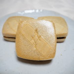 御菓子処 さゝま - 松葉最中