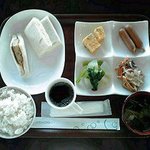 朝食ブッフェ：６５０円（税込）【２０１８年７月撮影】