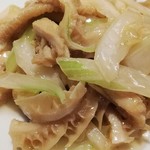 呉さんの台湾料理 - ハチノスセロリの炒め¥680