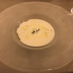 ビストロ モンシュシュ - カブの冷製スープ