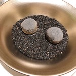 アニエルドール - 黒ゴマとキウイ