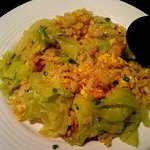 安晏 - 豚肉と卵、レタスの炒飯