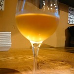 立飲・ビストロシン サンテ - オレンジワイン
