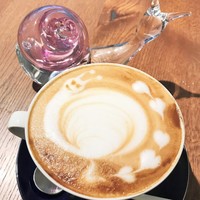 biodinamico - カタツムリのラテアート＋ピンクのカタツムリ