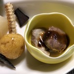 かたつむり - 猪の炊いたもの