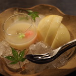 錦と吟 - 白桃 2018年7月