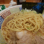 煮干らぁめん 有頂天 - 麺アップ