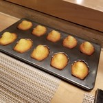 SUGALABO - 焼きたてマドレーヌ