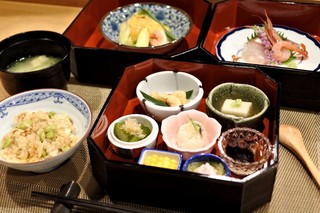 大須でおすすめの絶品和食ランチ選 味噌かつや天むすも 食べログまとめ 大須でおすすめの絶品和食ランチ選 味噌かつや天むすも 食べログまとめ