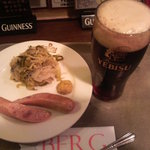 BERG - ソーセージ＆クラウトに黒ビール