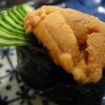 磯料理マルサ - （2011/7月）「ウニ軍艦」をもう1巻追加