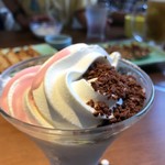 89625953 - 食べ放題のソフトクリーム