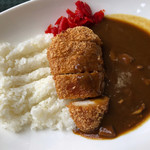 大井スポーツ食堂 - カツカレー 600円。