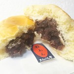 あんぱん堂 - つぶあん100円 