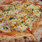 イタリア食堂amico - とうもろこしとツナマヨのピッツァ