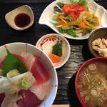 さくら - 二色（鮪・カンパチ）丼定食