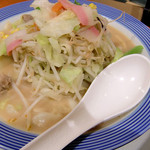 リンガーハット - 料理写真:野菜たっぷりちゃんぽん