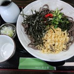 十割そば ゆう賀 - 冷やしたぬき(田舎太打ち)(900円)