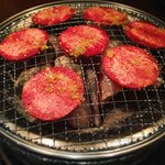 炭火焼肉 華はなぎゅう - 