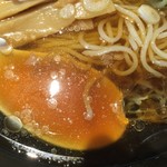 中華そば さかうち - 焼きアゴ出汁 昆布 鰹の削り節