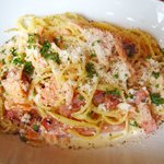 Bistro flat - ('11/8)ベーコンとスモークサーモンのクリームソース