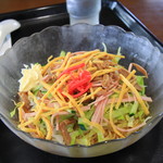 水晶宮 - 冷麺　770円
