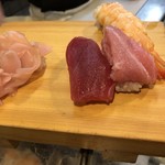 Sushi Kou - 赤身マグロ、大トロ、玉