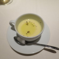 カンブーザ - とうもろこしの冷たいスープ