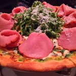 Le Quartier  - 1807_Le Quartier_White Ham and Truffle oil Pizza@198,000Rp(ホワイトハムとトリュフオイルのpizza)