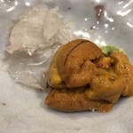 うを徳 - 青森産1.4kg鮃と釧路浜中産蝦夷馬糞海胆