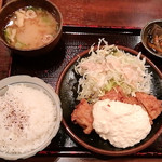 かつ家 - チキン南蛮定食（920円）