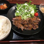 黒毛和牛食べ放題 みやもと牧場 - 