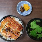 お料理・仕出し 山昭 - うなぎ丼上