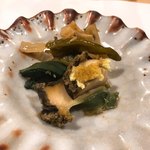 うを徳 - ③勝浦黒アワビ、高野豆腐、万願寺シシトウ、独活、ジャコ、生姜