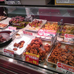 日本一 - ショウケースは美味しいそうな品が一杯♪