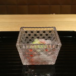 弧玖 - スイカとアボカドのサイダーゼリーがけ