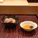 おが和 - にしんの玉ねぎ醤油だれ、雲丹の塩辛 鮑の肝添え