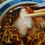 麺酒盗ざい八 - この叉焼が極旨い！