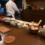 おが和 - この日の御飯のお供は、からすみ、鮪の漬け、とろろ、ちりめん山椒、海苔の佃煮、山ごぼう、生卵、牛のしぐれ煮