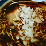麺酒盗ざい八 - 玉葱の食感が最高！