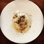 アノニム - 半熟卵とツナのソース