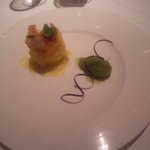 レ セゾン - 11.8.6薄切りのパイナップルとヌガー グラッセ バジルのソルベ