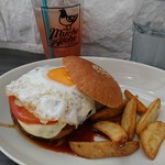 KAMO Kitchen - テリヤキバーガー