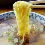 多古爺 - ごく基本的な麺  昔ながらのスープにはピッタリ