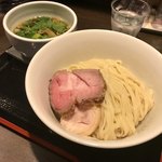 麺屋玉ぐすく - 鴨油の醤油つけ麺