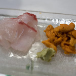 うを徳 - 2018.7 お造り（明石の鯛、礼文島バフンウニ）