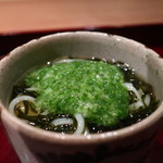 二条城ふる田 - 半田麺ともずくのぶっかけアップ