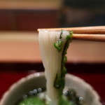 二条城ふる田 - 半田麺ともずくのぶっかけリフトアップ